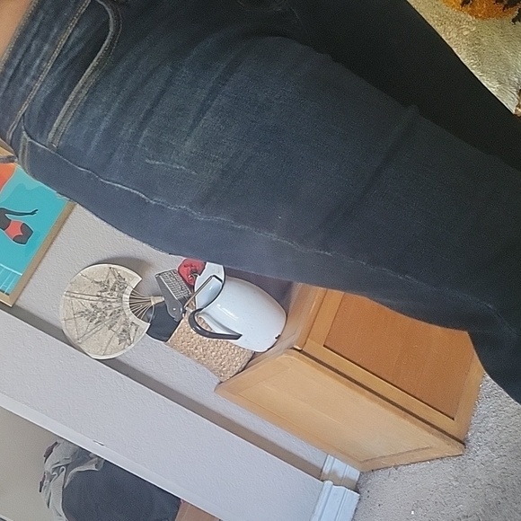 Judy Blue Slim Fit - Picture 6 of 7